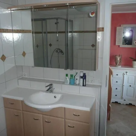 Monteurzimmer Ingolstadt, Fuer Monteure Und Firmen Apartment *